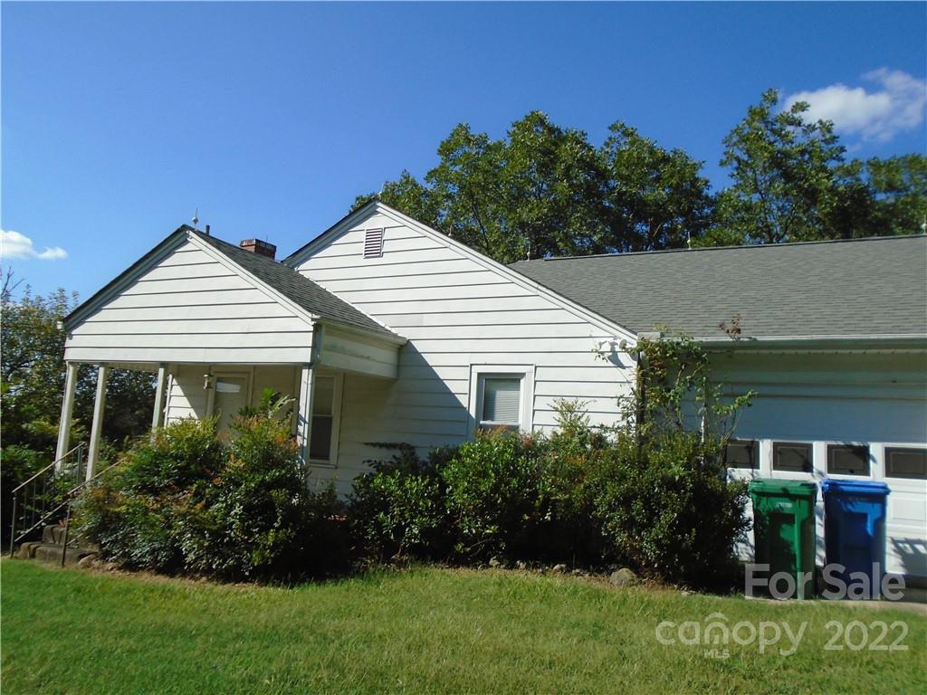 707 Aquadale Road Albemarle, NC 28001 - Photo 2 of 35 Gallery Image 2