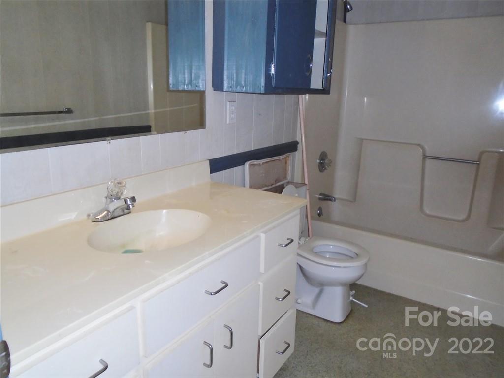 707 Aquadale Road Albemarle, NC 28001 - Photo 30 of 35 Gallery Image 30