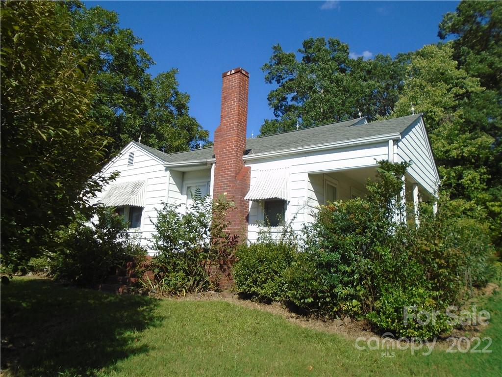 707 Aquadale Road Albemarle, NC 28001 - Photo 3 of 35 Gallery Image 3