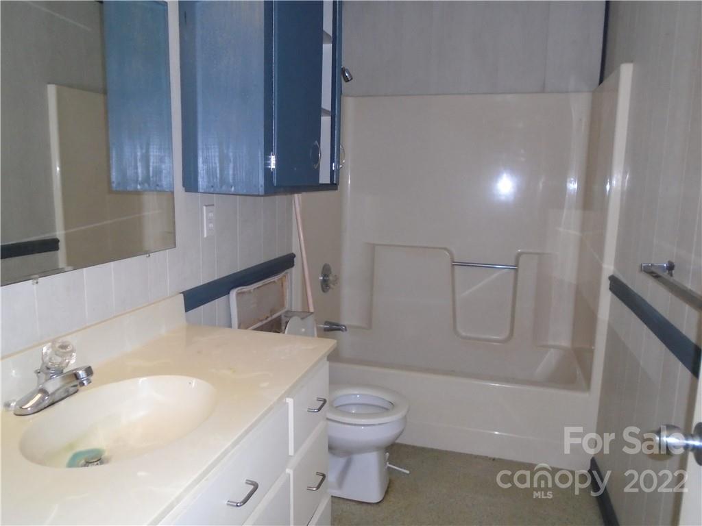707 Aquadale Road Albemarle, NC 28001 - Photo 31 of 35 Gallery Image 31