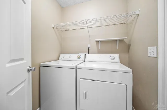 $1,600 | 5899 Gillum Road, Milton, FL 32570