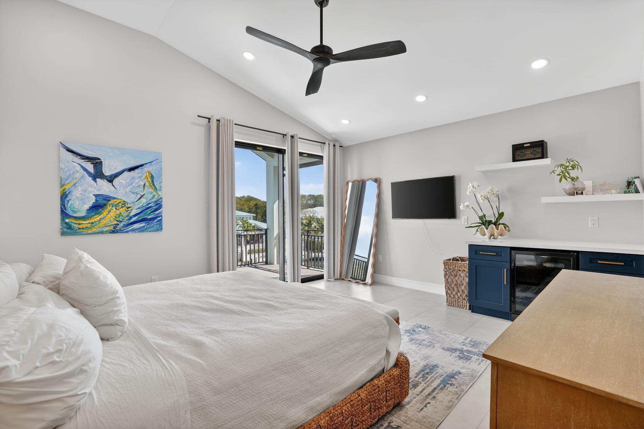 14 Bass Avenue Key Largo, FL 33037 - Photo 28 of 66 Primary Bedroom