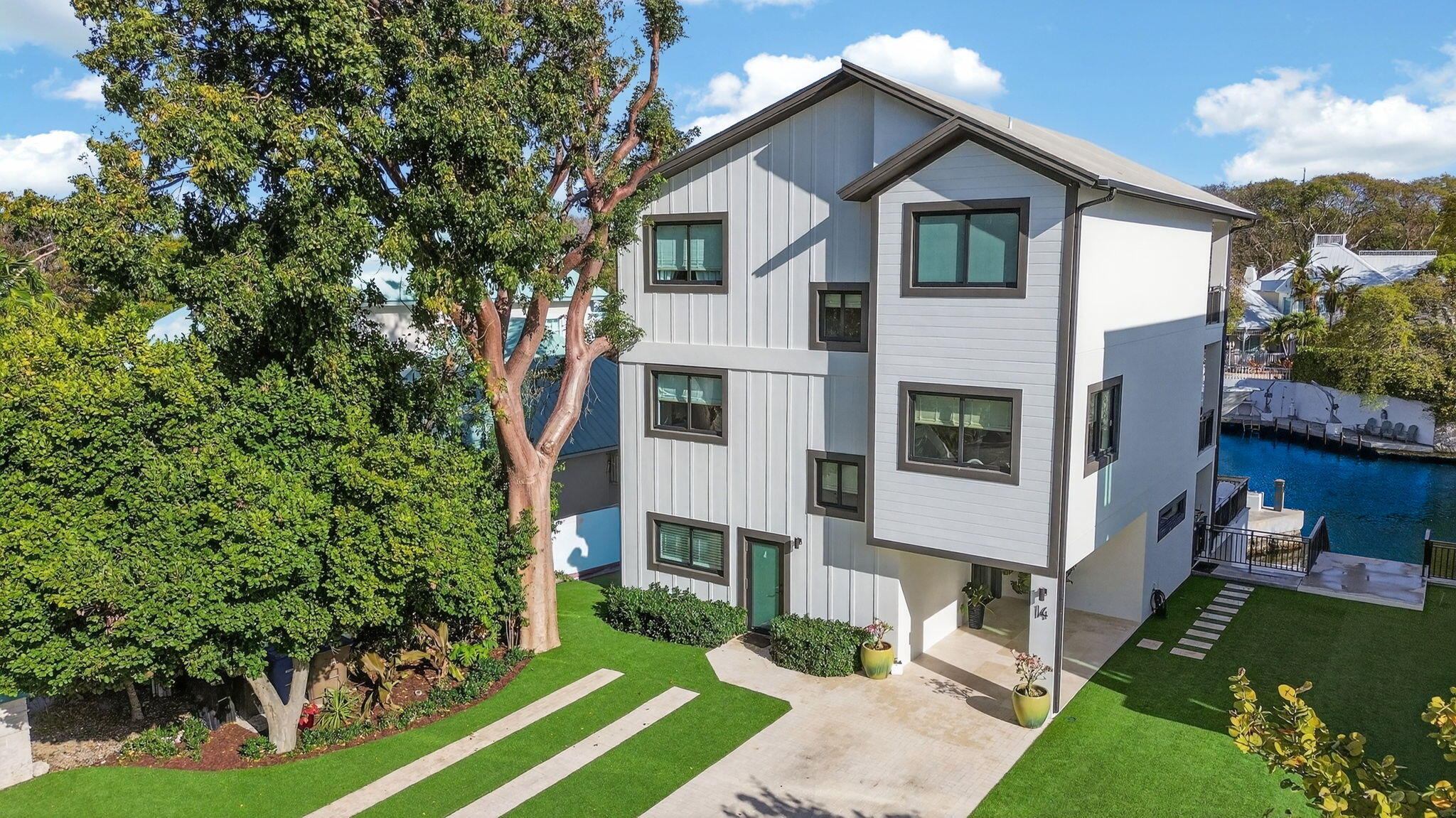 14 Bass Avenue Key Largo, FL 33037 - Photo 3 of 66 Front Elevation