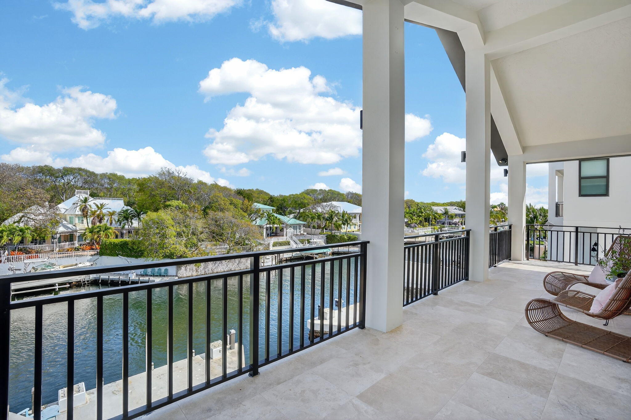 14 Bass Avenue Key Largo, FL 33037 - Photo 34 of 66 Spacious covered balcony