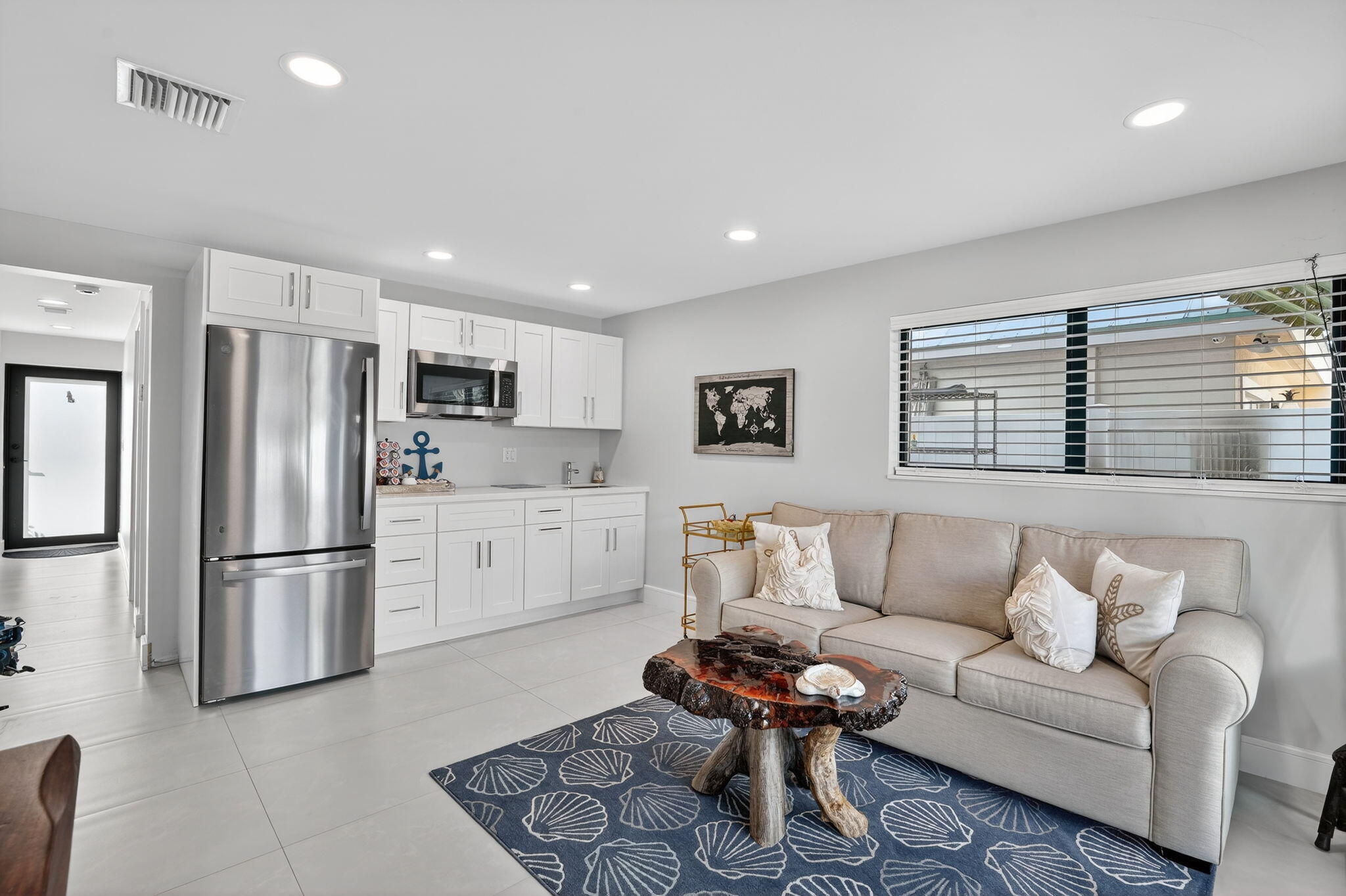 14 Bass Avenue Key Largo, FL 33037 - Photo 47 of 66 Apartment-Fridge & microwave