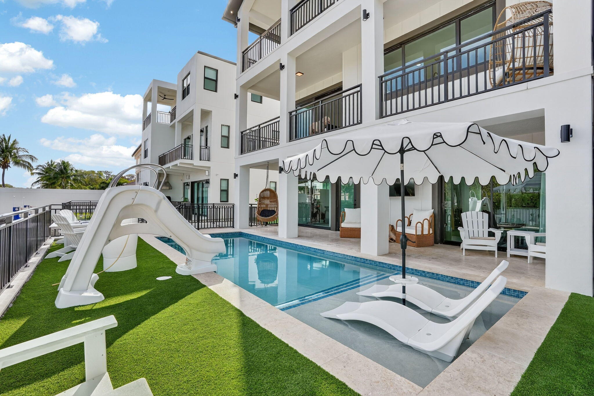 14 Bass Avenue Key Largo, FL 33037 - Photo 9 of 66 Pool view