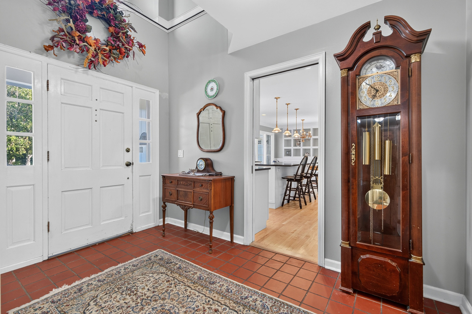 875 Sterling Road Palatine, IL 60067 - Photo 3 of 31 Gallery Image 3
