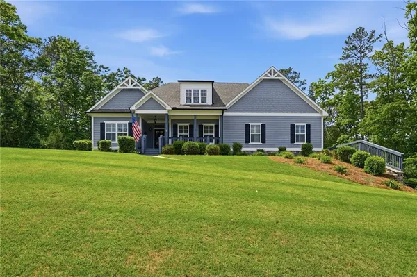 $610,000 | 423 Spring Lake Hills Northeast, White, GA 30184