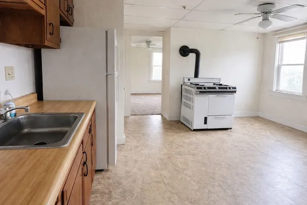 $1,050,000 | 45 Laurel Street, Leominster, MA 01453