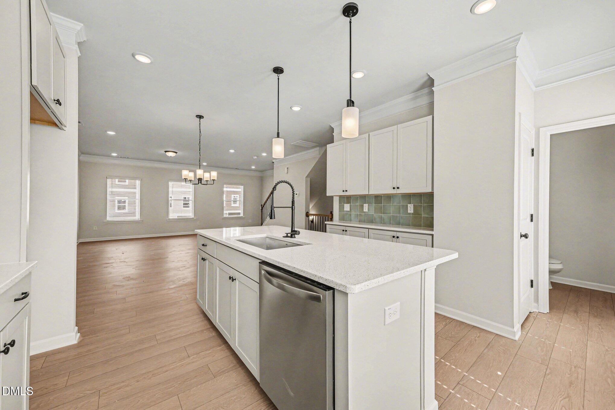 724 Orch Vista Circle Raleigh, NC 27606 - Photo 3 of 28 007_file_1255