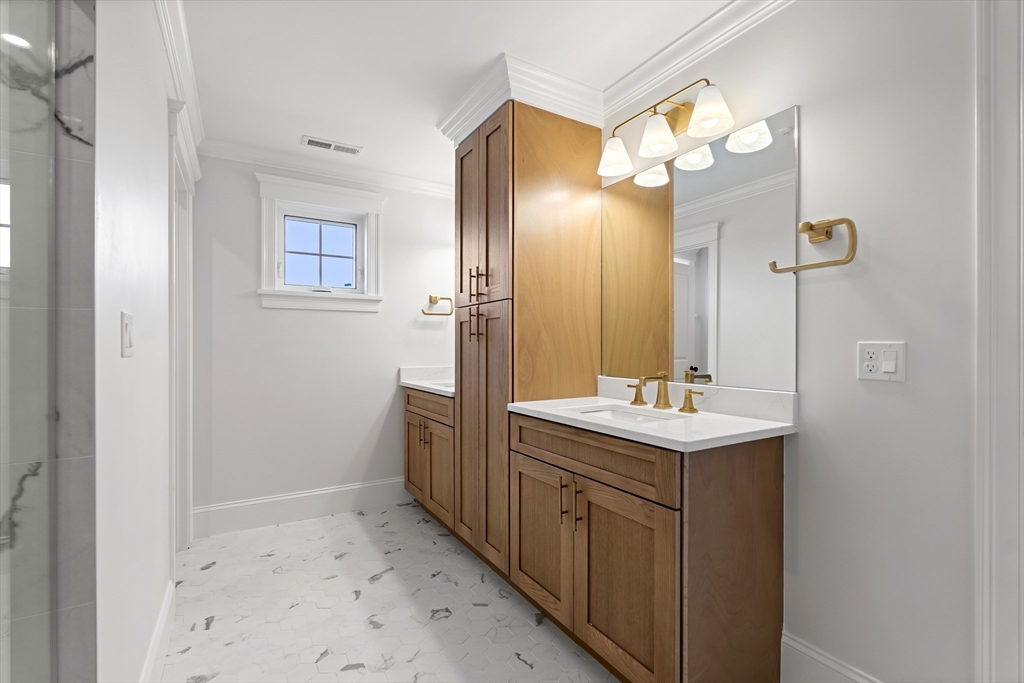 24 Fellows Road, Unit 2 Ipswich, MA 01938 - Photo 27 of 38
