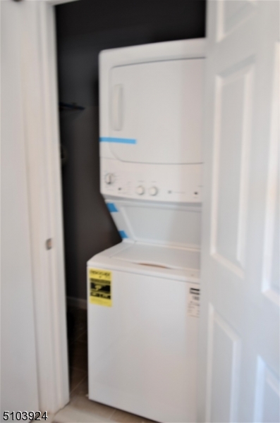 154 South Main Street Phillipsburg, NJ 08865 - Photo 7 of 12 a utility room with dryer and washer