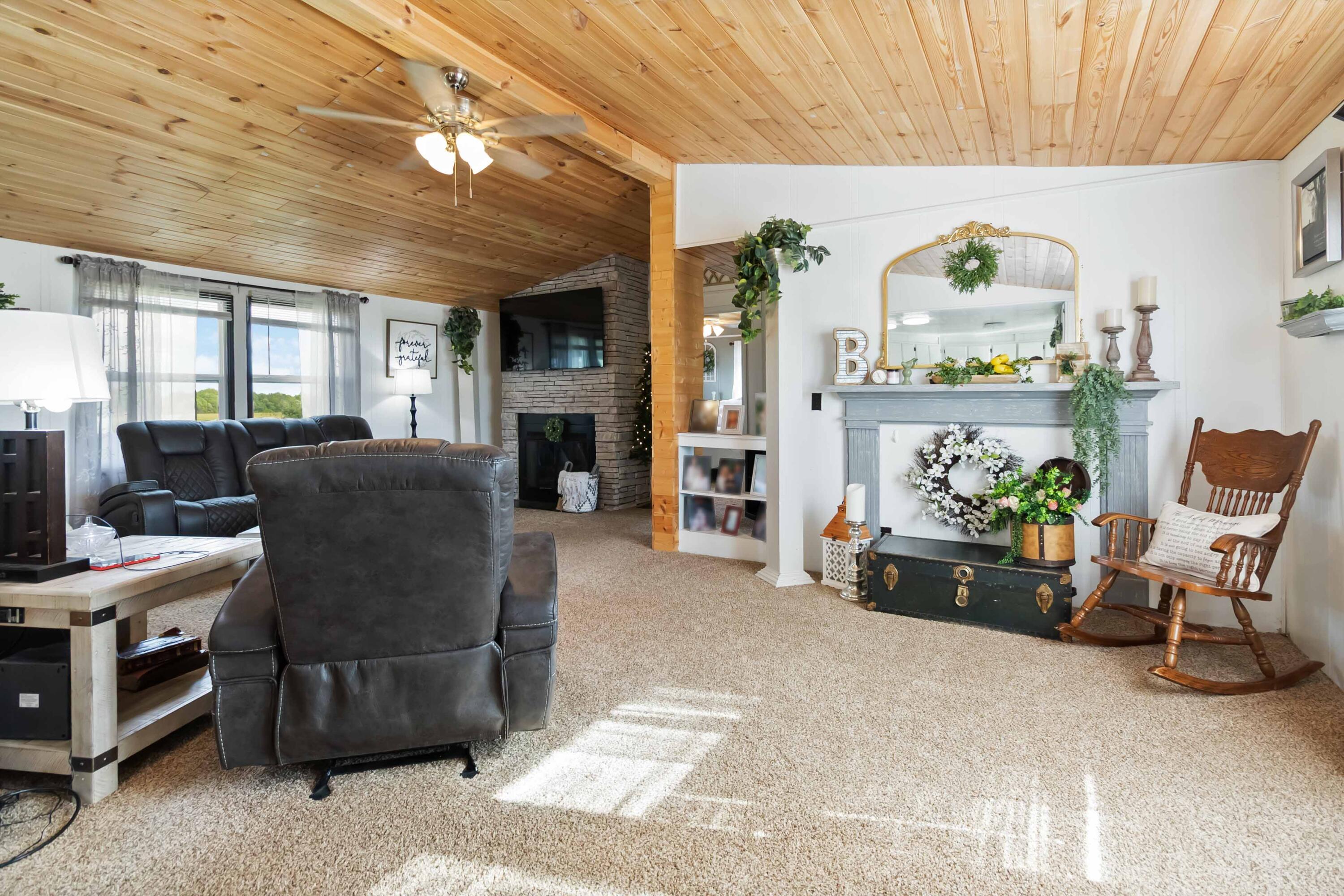 2805 West Ridge Road Eubank, KY 42567 - Photo 7 of 43 005