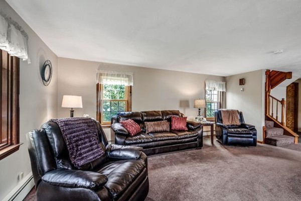 64 Mountain Road Burlington, MA 01803 - Photo 10 of 27 Gallery Image 10