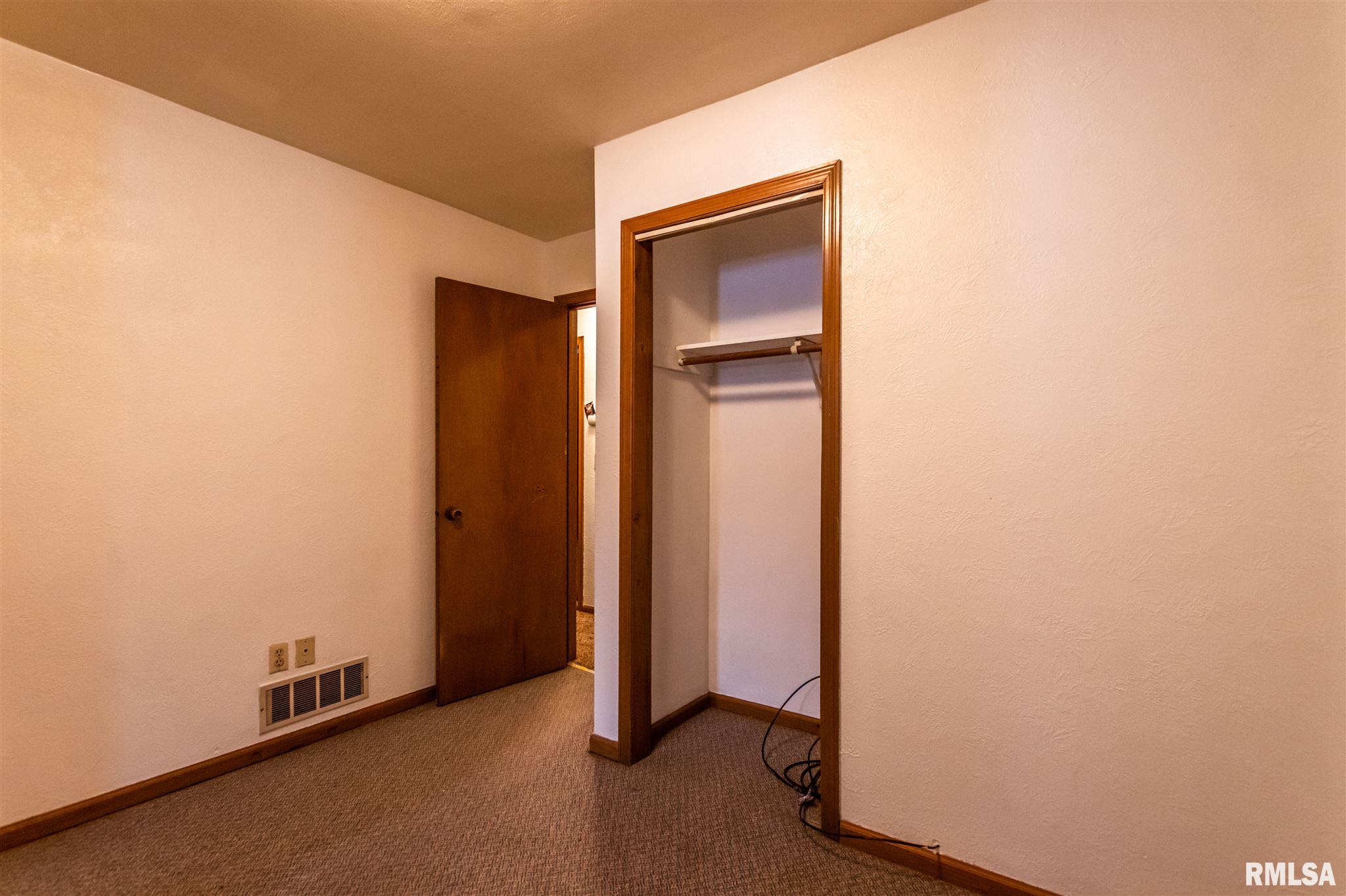 1915 North Ellory Road Peoria, IL 61604 - Photo 28 of 45 Gallery Image 28