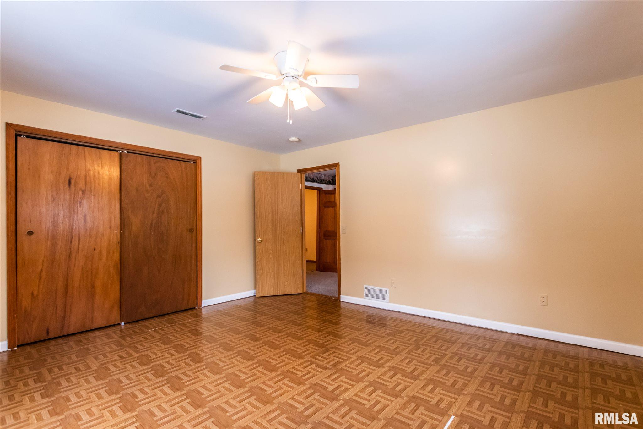 1915 North Ellory Road Peoria, IL 61604 - Photo 34 of 45 Gallery Image 34