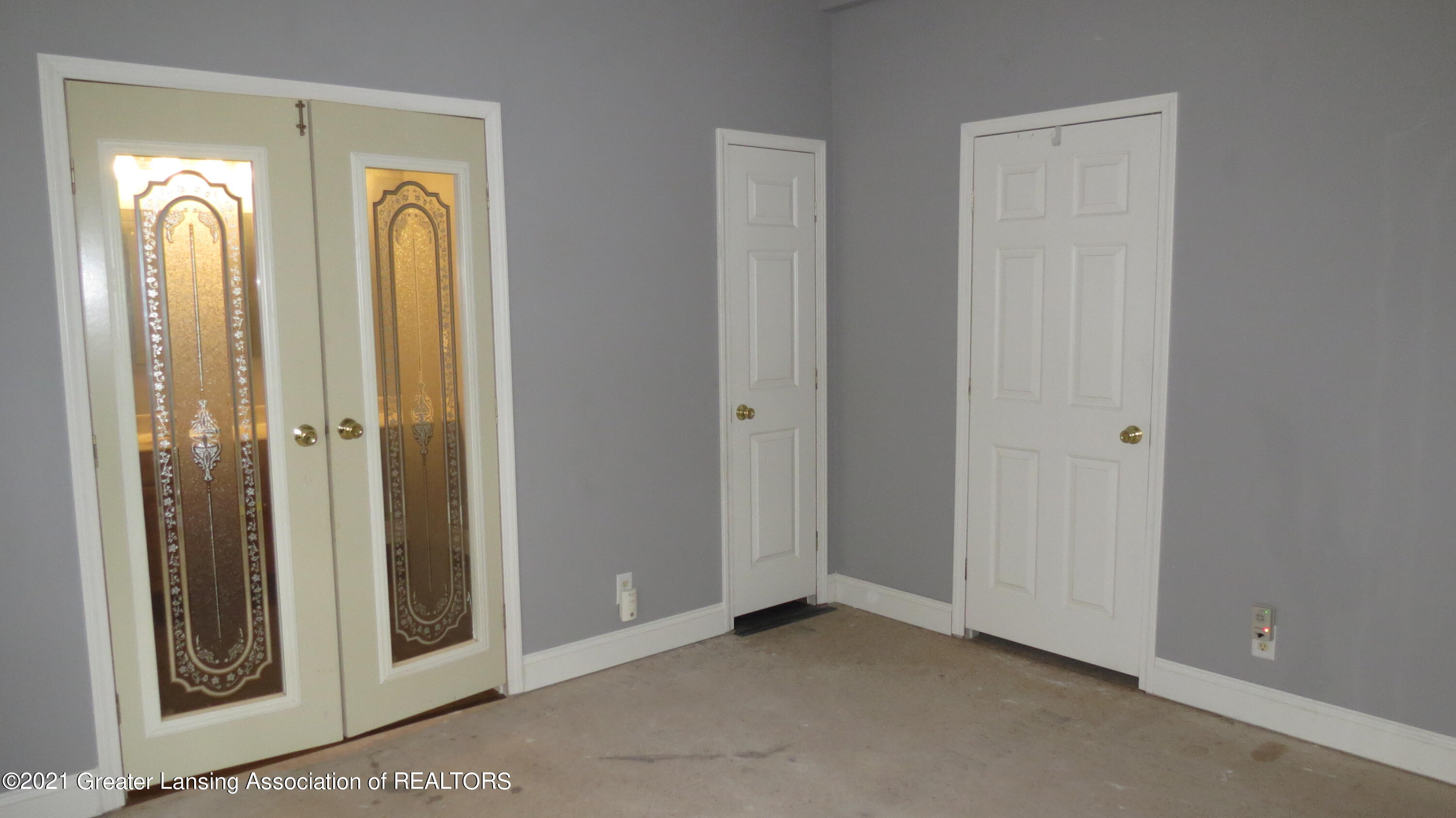 6893 South Krepps Road St. Johns, MI 48879 - Photo 9 of 42 IMG_8922