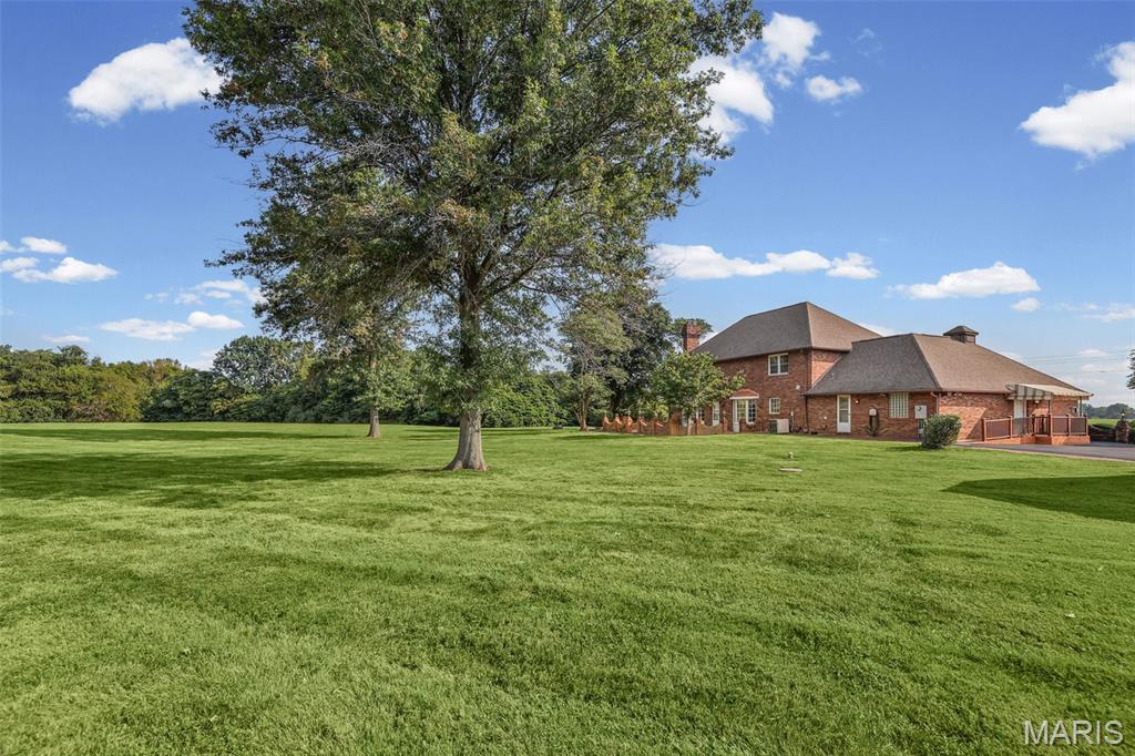 169 Heck Road Collinsville, IL 62234 - Photo 12 of 87 Gallery Image 12