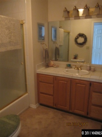 13465 Fieldcreek Lane Reno, NV 89511 - Photo 8 of 11 Photo 8