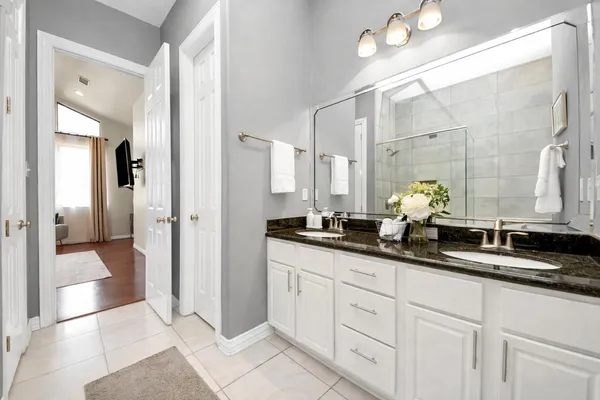 $3,500 | 3507 Jackson Street, Houston, TX 77004