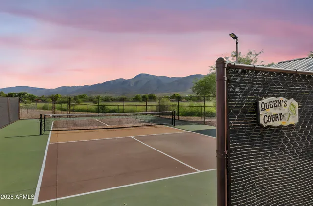 a view of a tennis court
