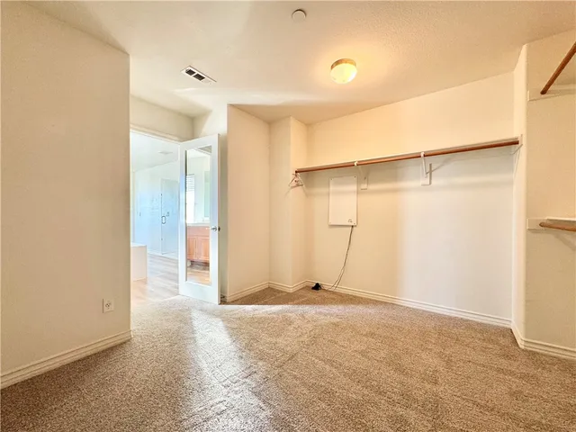 $4,500 | 15621 Pisa Lane, Fontana, CA 92336