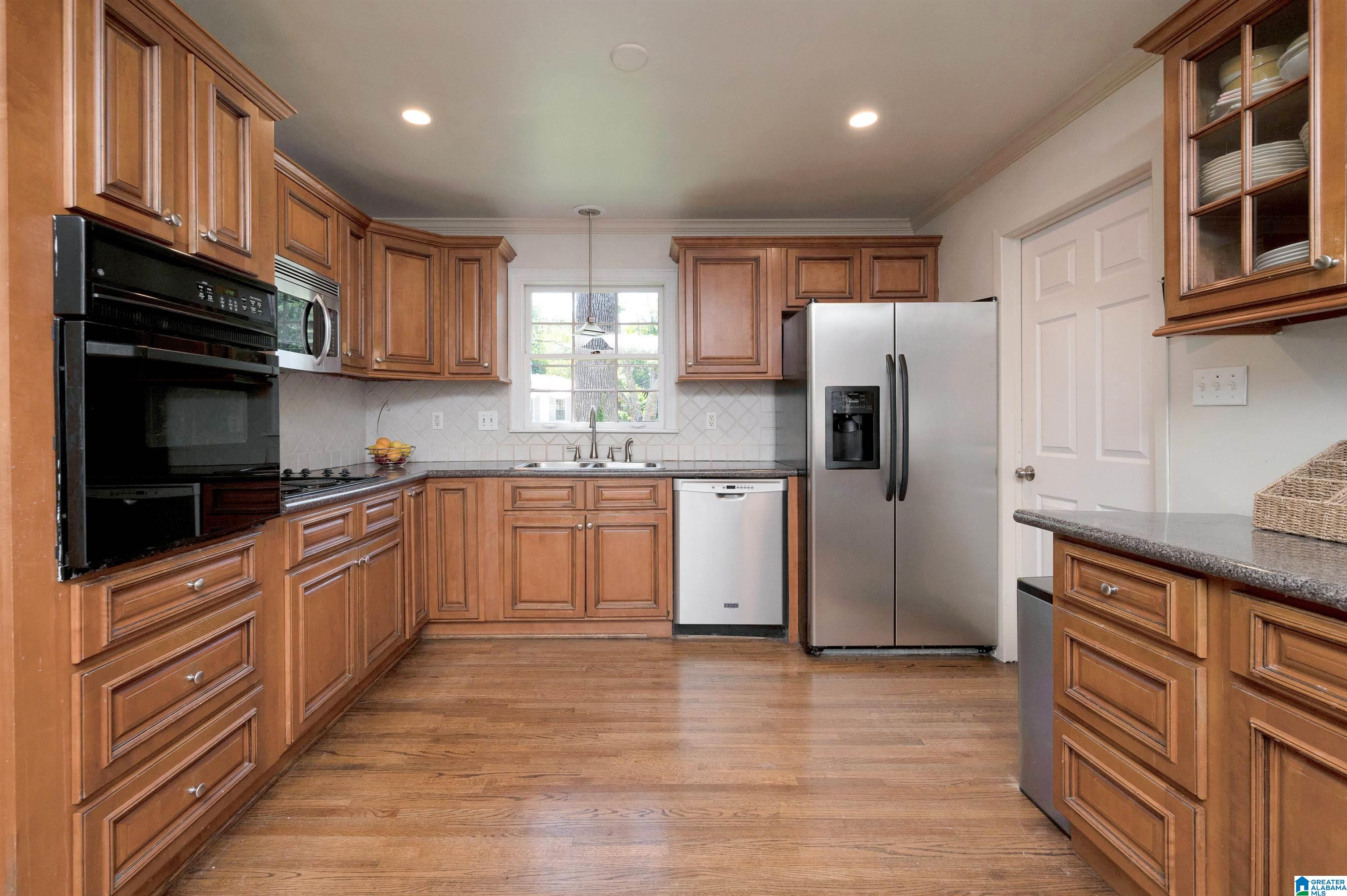 1816 Canyon Road Birmingham, AL 35216 - Photo 21 of 47