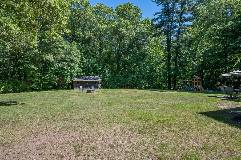29 Carr Street Sutton, MA 01590 - Photo 33 of 41