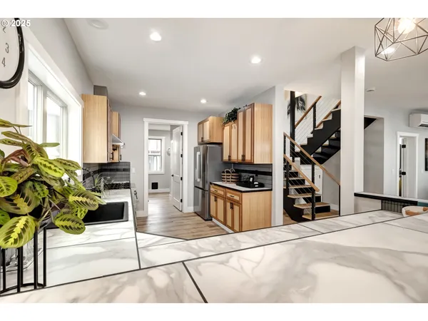 $1,199,999 | 18989 Northeast Marine Drive, Unit 36, Portland, OR 97230