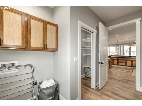 $1,199,999 | 18989 Northeast Marine Drive, Unit 36, Portland, OR 97230