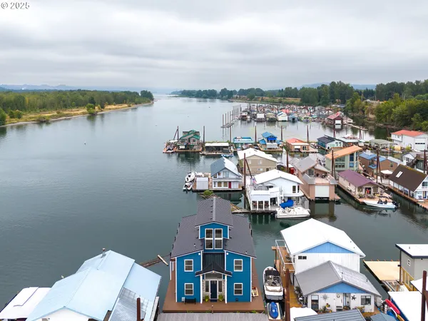 $1,199,999 | 18989 Northeast Marine Drive, Unit 36, Portland, OR 97230