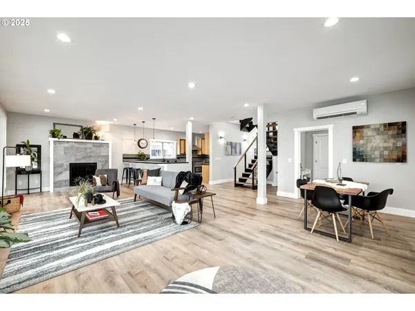 $1,199,999 | 18989 Northeast Marine Drive, Unit 36, Portland, OR 97230