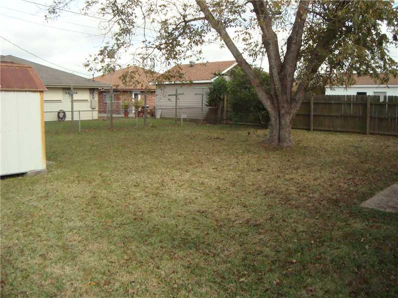 2141 Daniels Road Terrytown, LA 70056 - Photo 3 of 15 Gallery Image 3