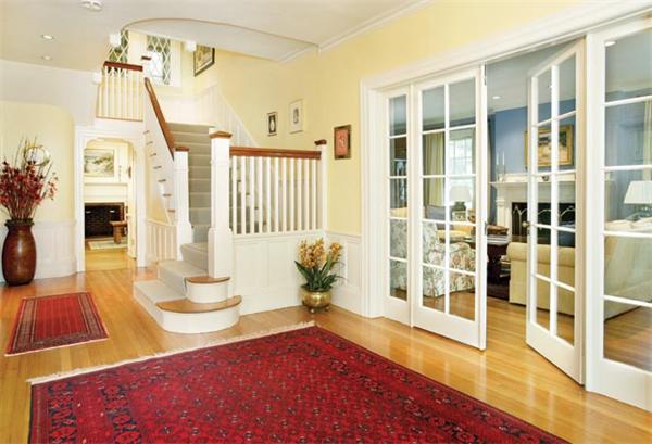 18 Spooner Road Brookline, MA 02467 - Photo 2 of 7 a view of a living room and dining room