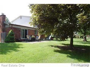 17428 Levan Road Livonia, MI 48152 - Photo 22 of 23 image.jpg