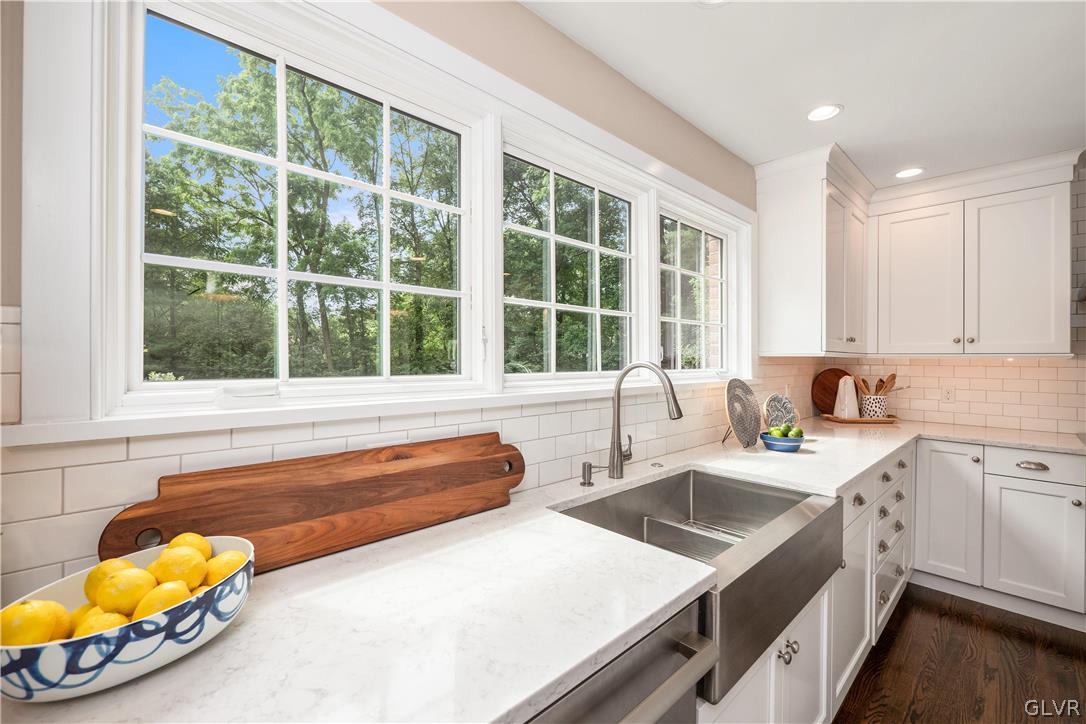 2030 Quarter Mile Road Bethlehem, PA 18015 - Photo 16 of 50 Gallery Image 16