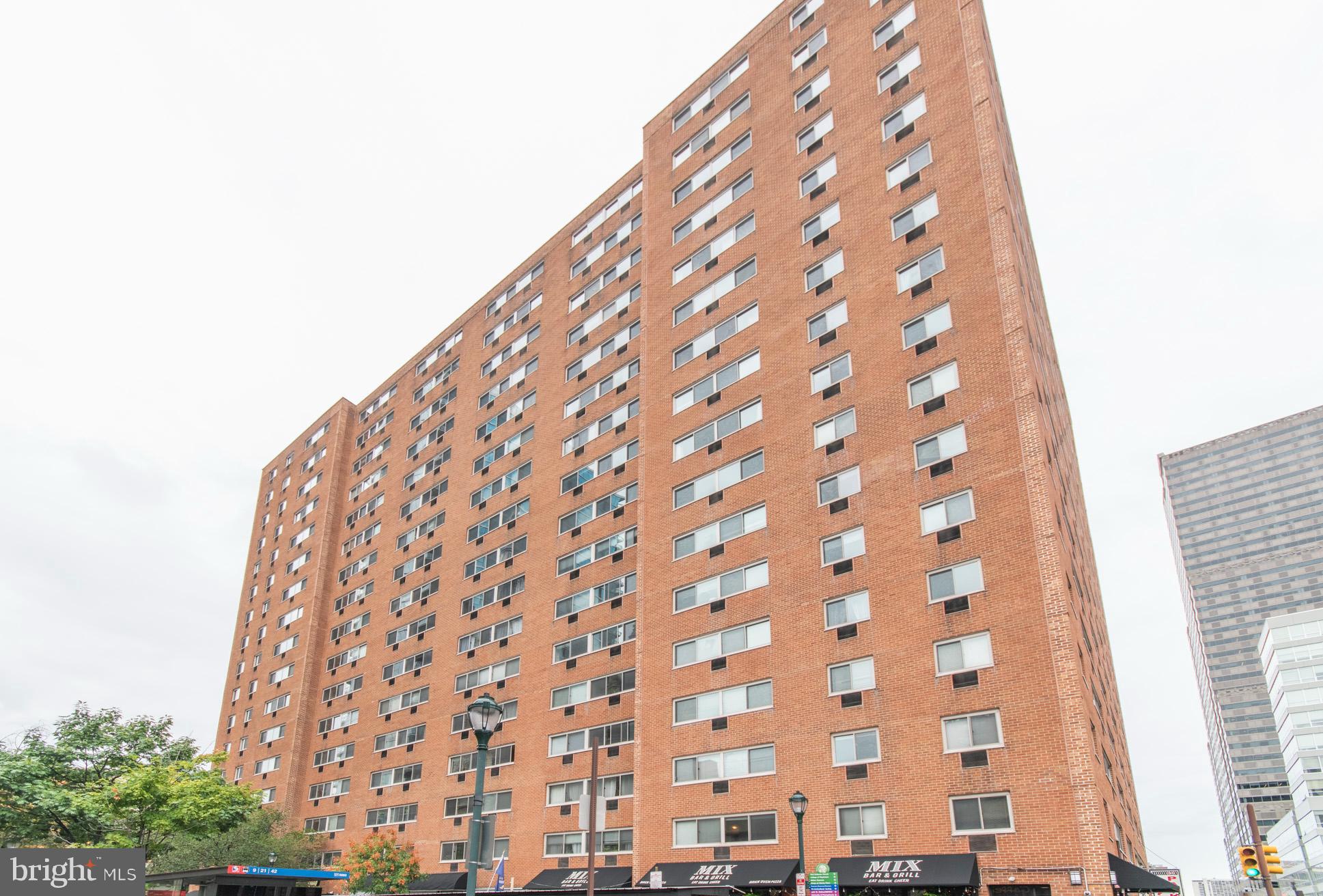 2101 Chestnut Street, Unit 1216 Philadelphia, PA 19103 - Photo 1 of 18
