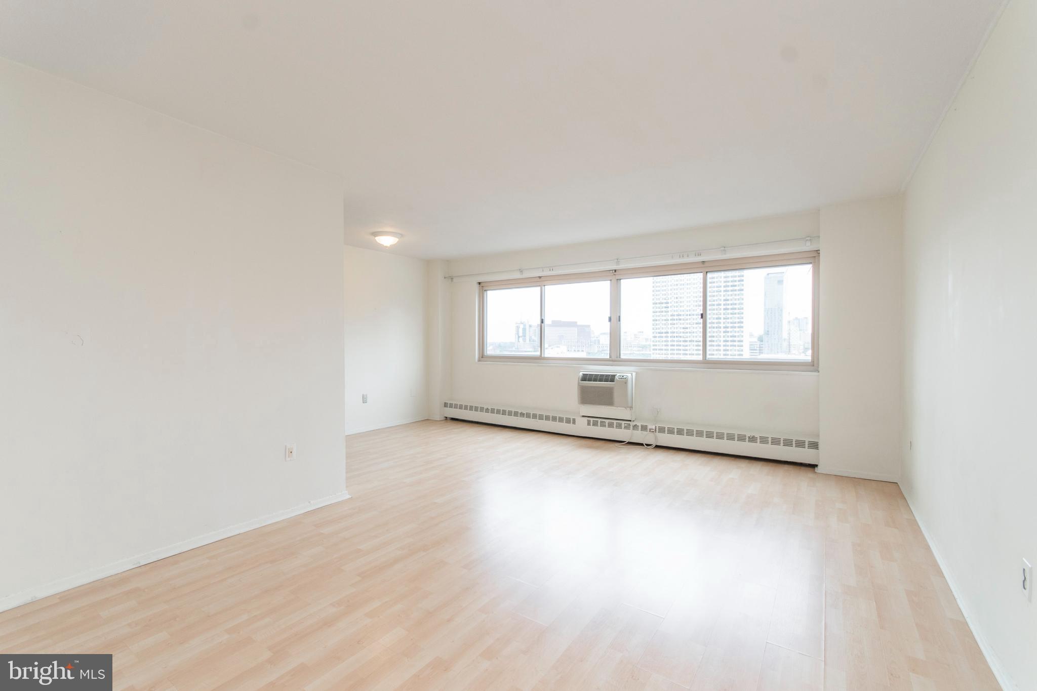 2101 Chestnut Street, Unit 1216 Philadelphia, PA 19103 - Photo 5 of 18