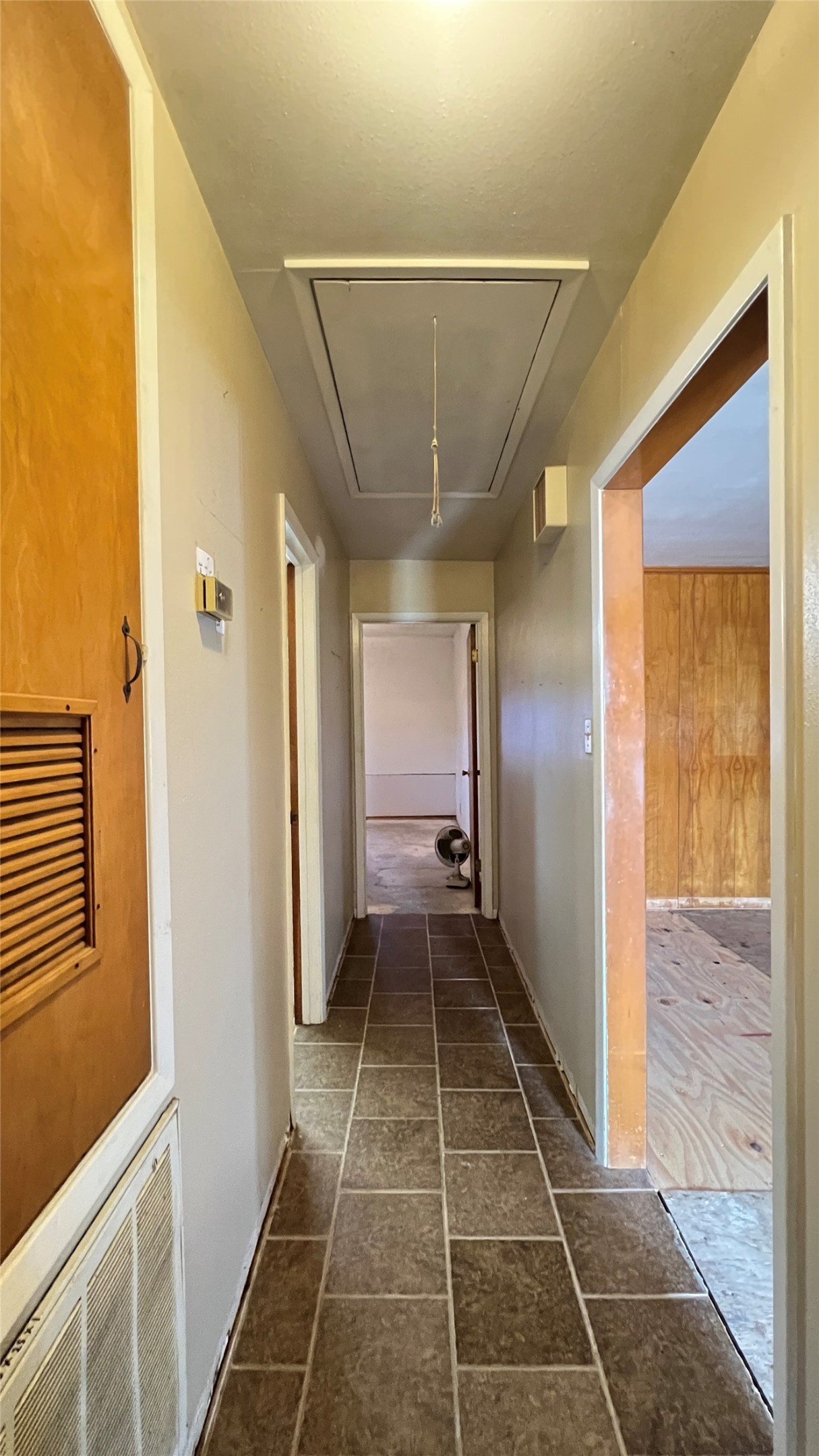 1421 Highway 36 Rosenberg, TX 77471 - Photo 14 of 44 Hallway