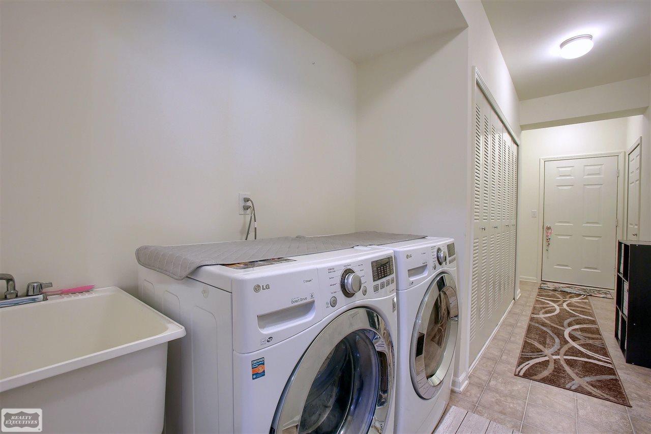 28231 South Pointe Lane Chesterfield, MI 48051 - Photo 18 of 20