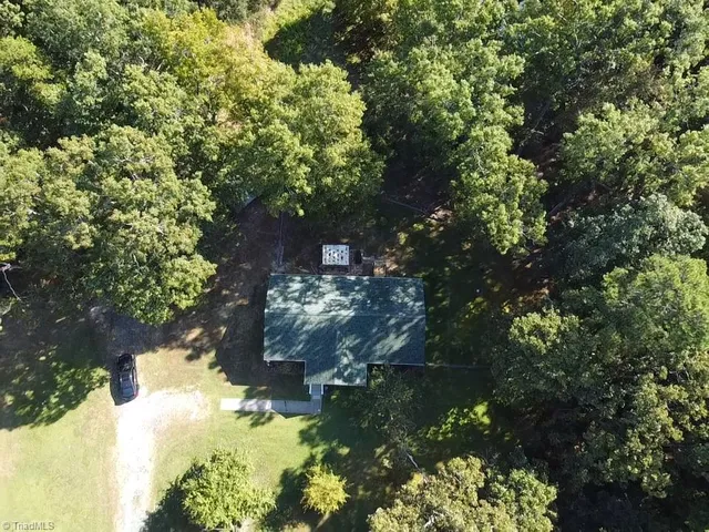 $265,000 | 170 Garrett Lane, Thomasville, NC 27360