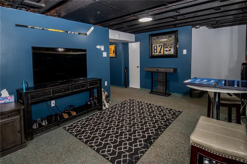 557 Beatty Road Monroeville, PA 15146 - Photo 16 of 27