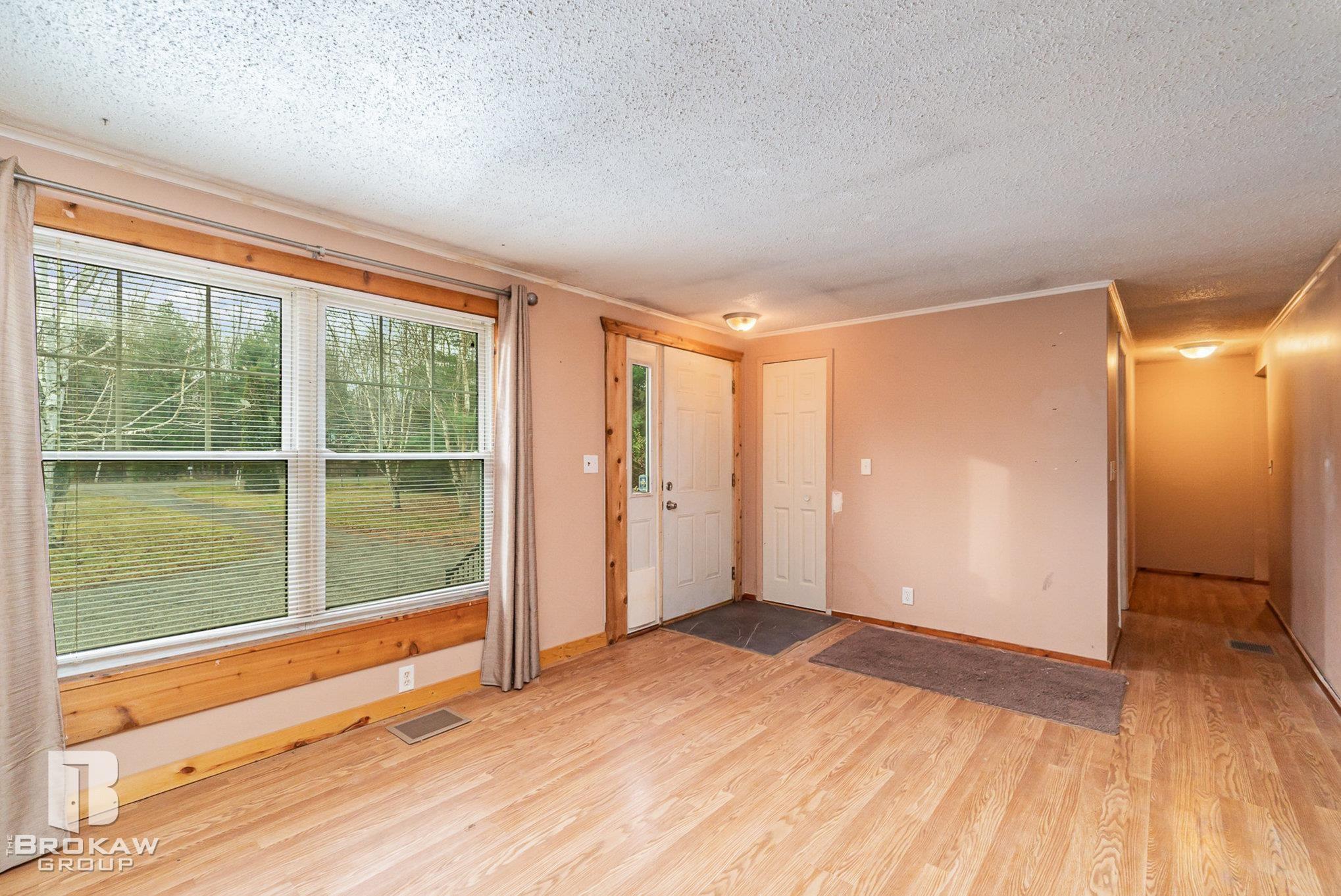 3080 Gary Road Montrose, MI 48457 - Photo 4 of 14