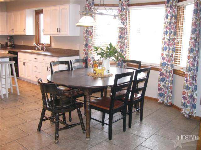 417 Estero Road Fort Wayne, IN 46845 - Photo 7 of 30 Gallery Image 7