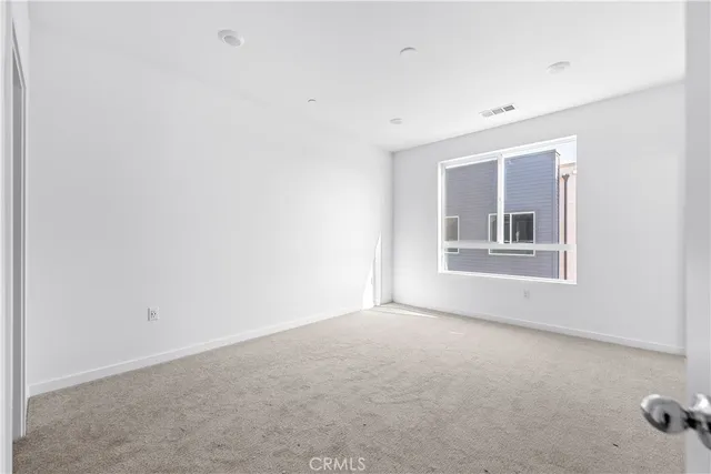 $519,990 | 9423 1/2 North Sepulveda Boulevard, Unit 6, North Hills, CA 91343