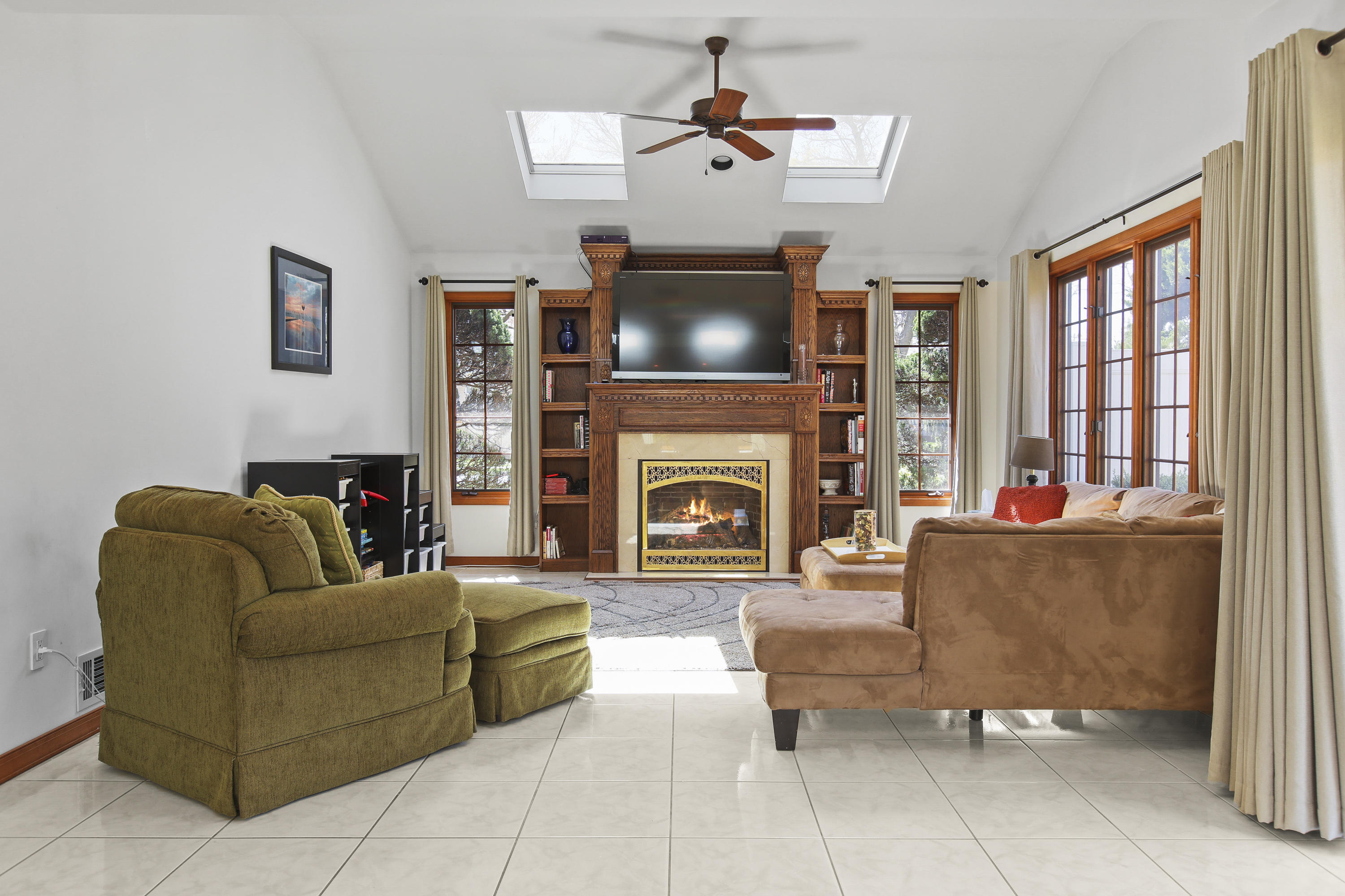 106 Vermont Court Matawan, NJ 07747 - Photo 14 of 29 5W5A8178