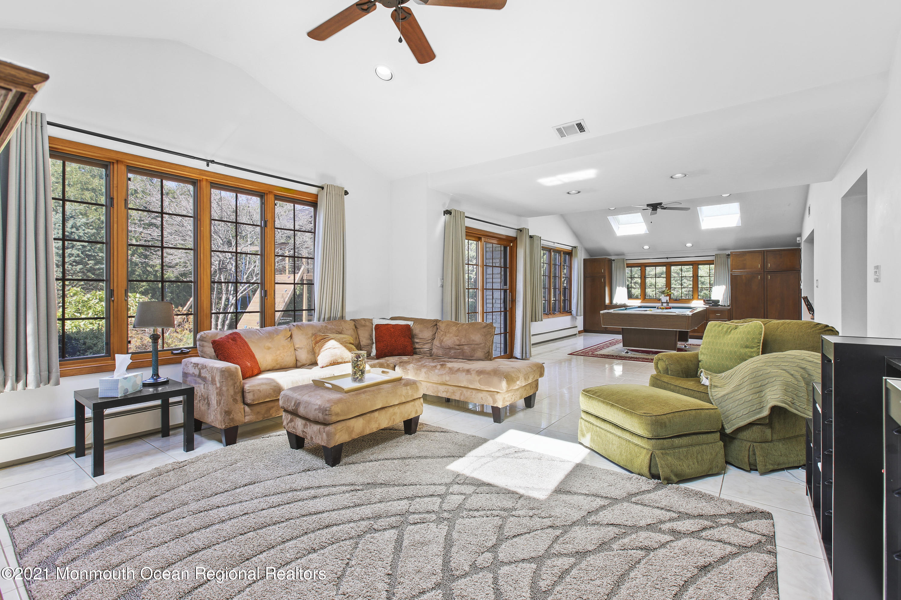 106 Vermont Court Matawan, NJ 07747 - Photo 15 of 29 5W5A8193