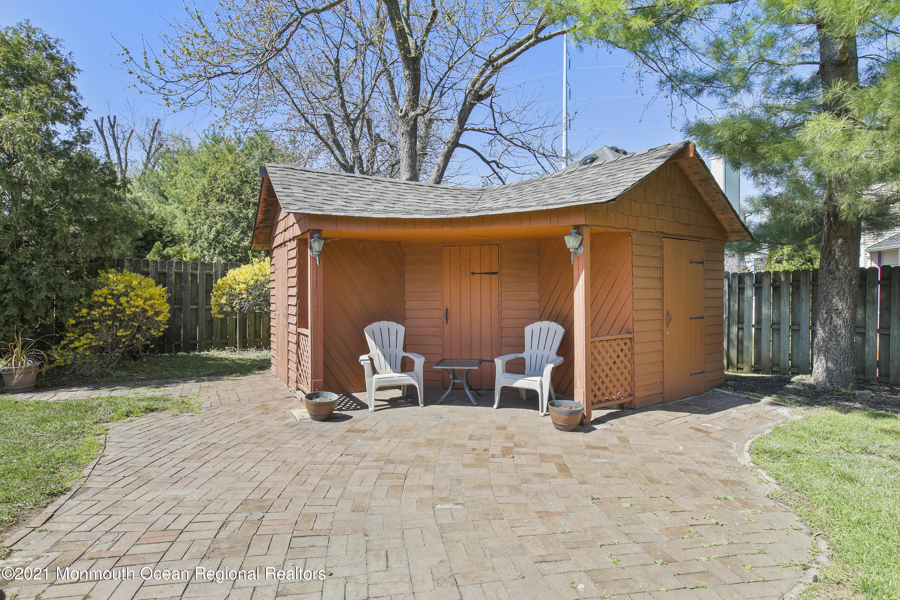 106 Vermont Court Matawan, NJ 07747 - Photo 24 of 29 5W5A8297