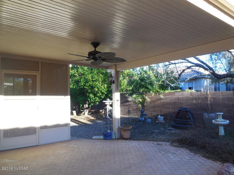8025 West Wandering Spring Way Tucson, AZ 85743 - Photo 2 of 15