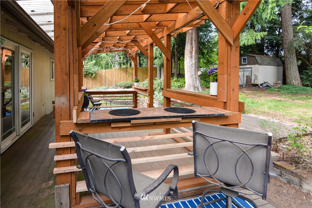 17827 29th Drive Southeast Bothell, WA 98012 - Photo 29 of 33 Gallery Image 29